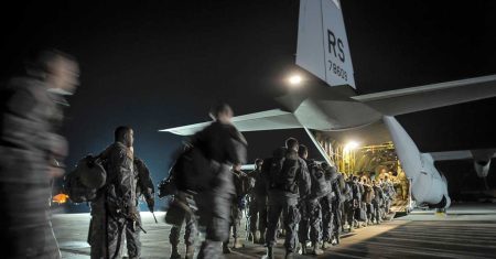 «Europa sollte sich vor Amerika retten»: Interview mit Diana Johnstone