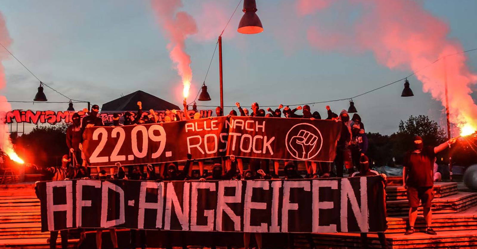 Berlin: Antifa greift sächsische Landesvertretung an
