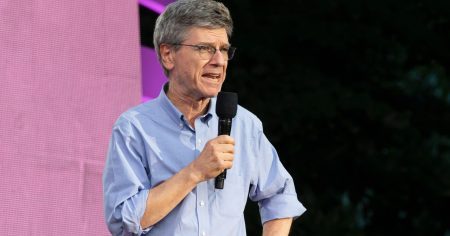 US-Ökonom: Ukraine-Krieg wurde von Neocons provoziert