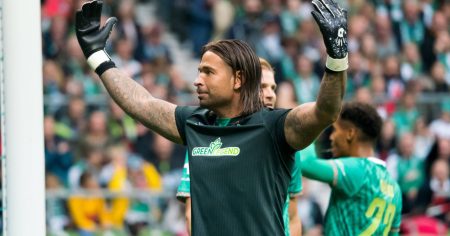 Kampf gegen Rechts: Werder stößt Kult-Torwart aus