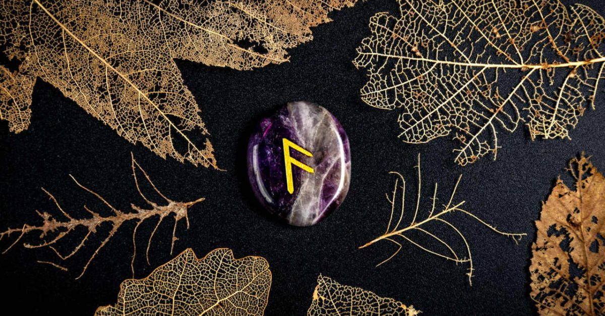 Die Rune Kleine Runenkunde: Ansuz – Odins Zeichen - COMPACT