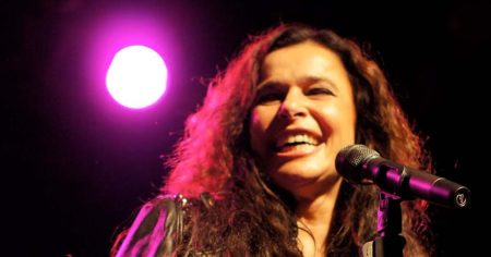 Sängerin appelliert: „Widerstand ist Pflicht!“