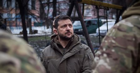 Selenski bei Biden: Spiel mit dem Feuer