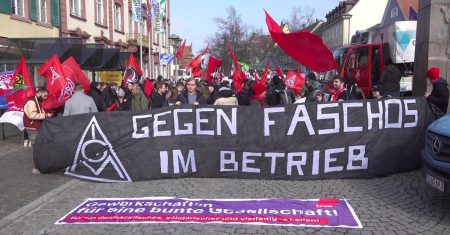 Offenburg: Antifa verletzt 53 Polizisten
