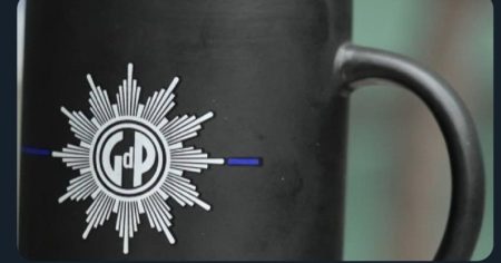 Berliner Polizei: Blauer Strich ist rassistisch