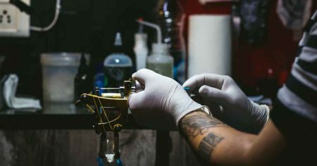 Wokes Angebot: Rammstein-Tattoos überstechen