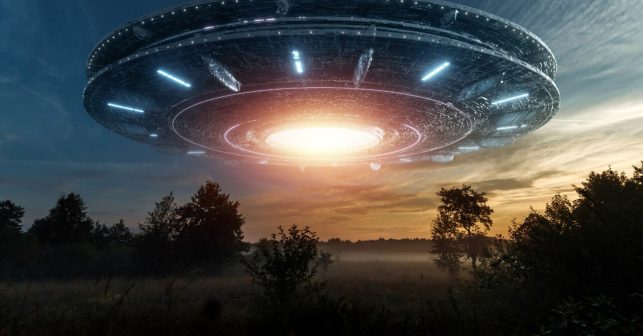US-Politiker: Tiefer Staat analysiert UFO-Technik