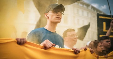 Sellners Revolution _ Organisiert euch!