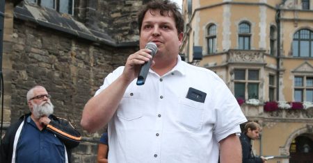 Kampagne gegen AfD-Bürgermeister: Loth wehrt sich