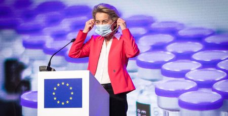 Von der Leyen: Gegen Desinformation „impfen“!
