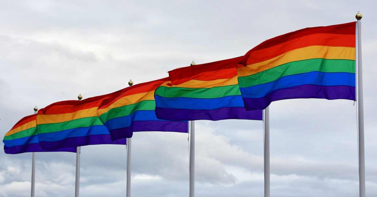 Schüler-Aktion: Demokratie gleich Regenbogen