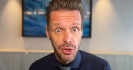 Kabarettist: „Scheiße, warum nur das Ohr?“