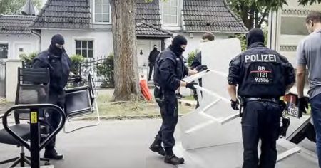 Hausdurchsuchung: Der Nächste bitte