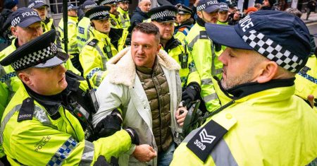 Free Tommy Robinson!