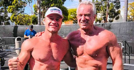 Ein Kennedy schießt zurück