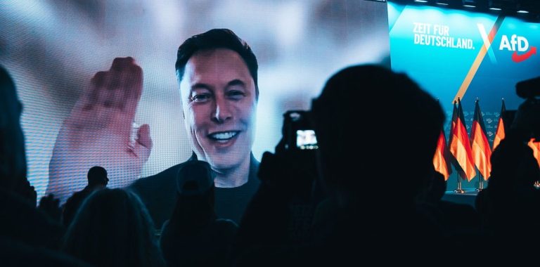 Musk teilt Remigrations-Post von Sellner