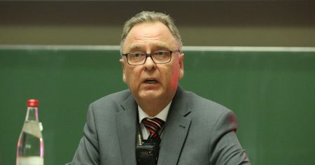 Erfahrener Jurist: Hans-Jürgen Papier war von 2002 bis 2010 Präsident des Bundesverfassungsgerichts. Foto: Tobias Klenze, CC-BY-SA 4.0, Wikimedia Commons