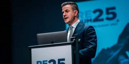 4.000 Euro Strafe: Van Langenhove für Fakten verurteilt!