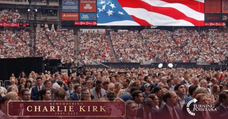 Erste Bilder: Bewegende Abschiedsfeier für Charlie Kirk