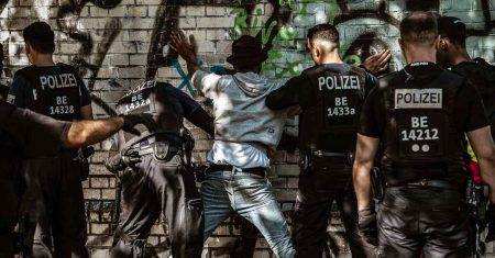 Vertuscht, versteckt, verschleiert