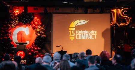 Nur noch 5 Tage: COMPACT-DVD mit Geschenk