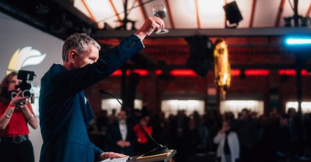 «Brücke zwischen Links und Rechts»