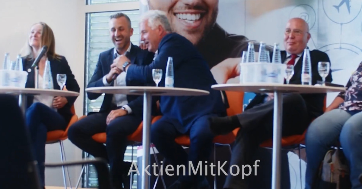 Foto-Skandal, Brandmauer-Einriss oder PR-Kalkül?