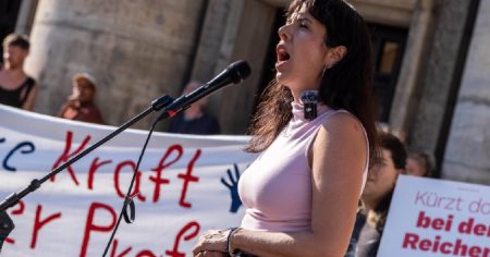 Alarmstufe ROT! Linke führt in Berlin-Umfrage