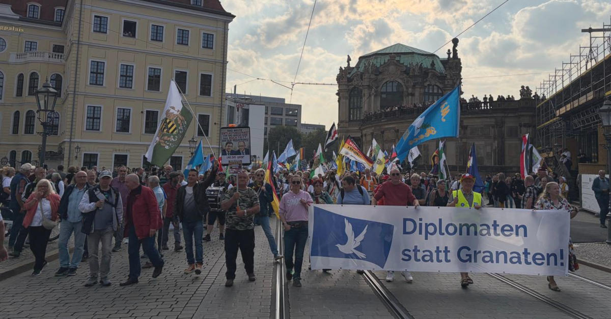 Große Friedensdemos in Sachsen & Thüringen!